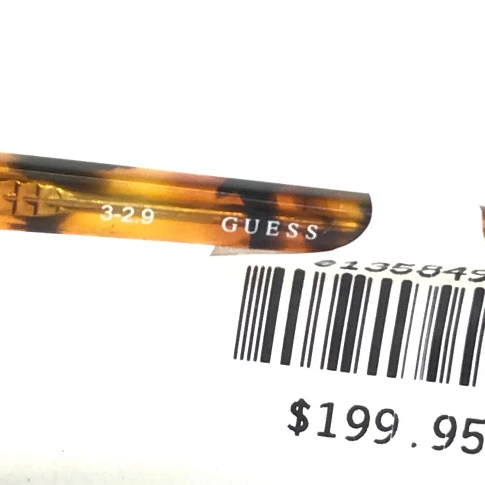 Guess demo lenses